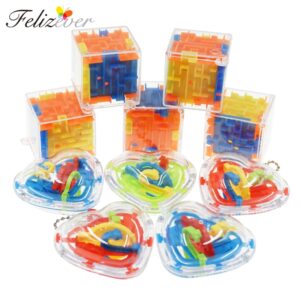 12 PCS ball in a maze puzzle Game Challenge for Kids Birthday Gift Bag Party Favors Girl Boy Party Pinata Fillers Class Rewards